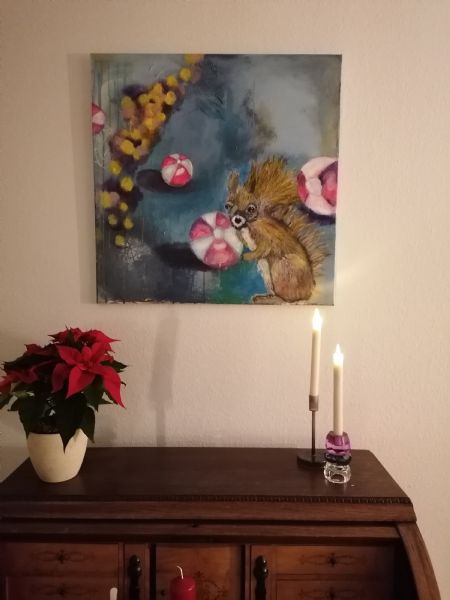 Akryl maleri Egernet og boldene (2023) af By Kjær malet i 2023
